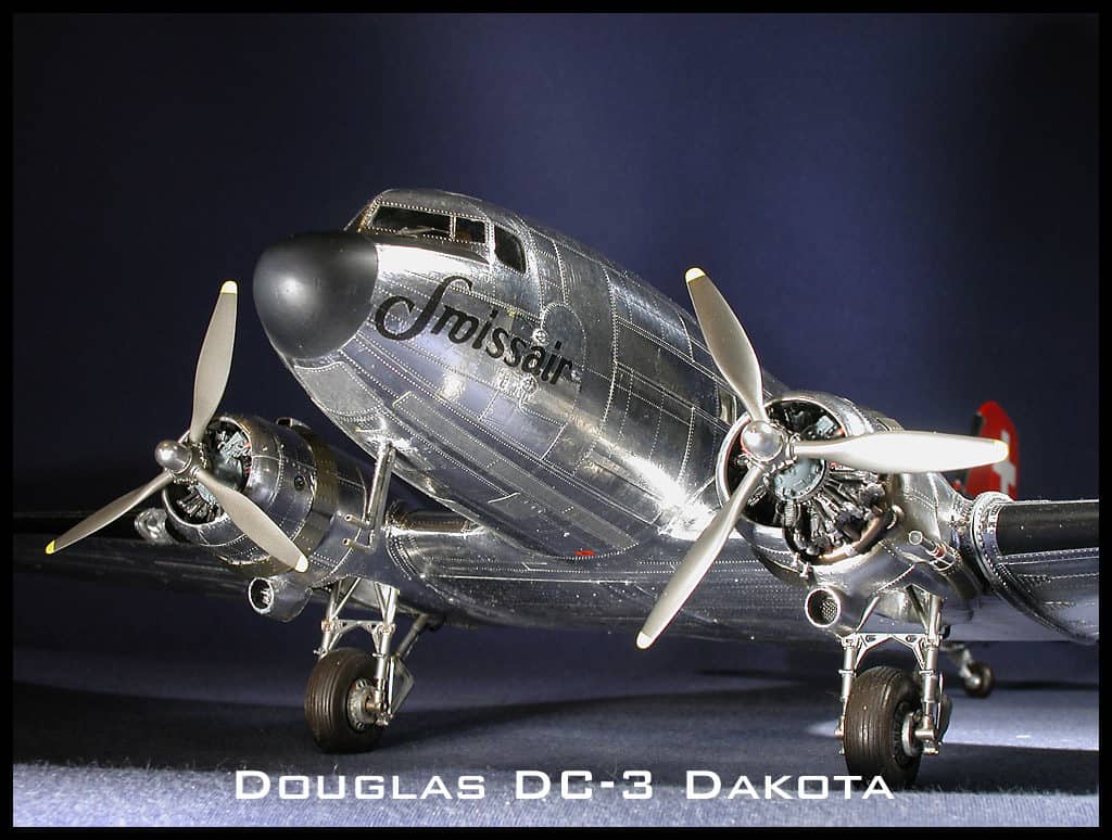 Douglas DC-3 Monogram 1/48